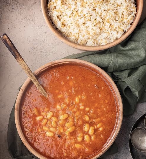 فاصوليا باللحم مع الأرز 